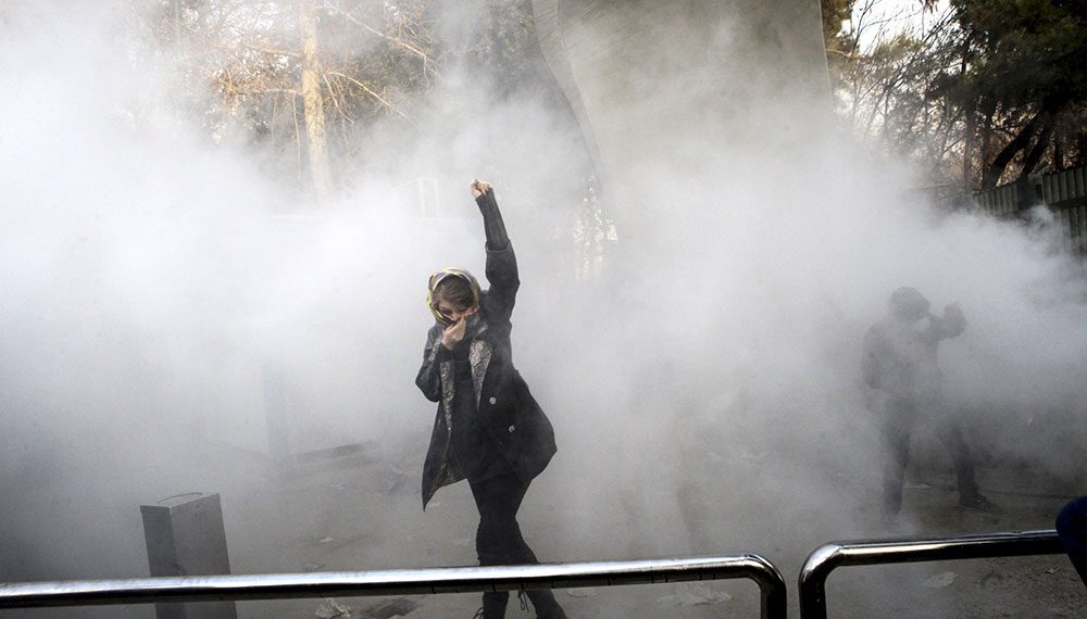 أحدث المستجدات في إيران ثورة من أجل الكرامة: هل يتأجل التغيير؟