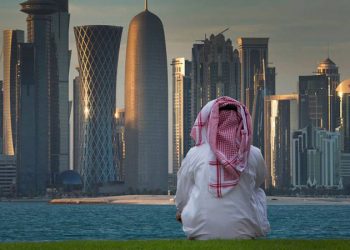 لماذا يعتبر (٢٤٠) إعلاميًا وباحثًا قطر عرابًا للفوضى بالمنطقة؟