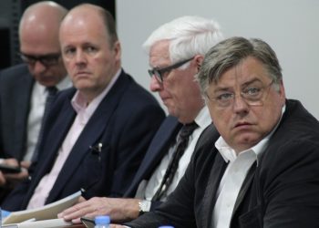 وفد من البرلمان الأوروبي يزور مركز المسبار للدراسات والبحوث