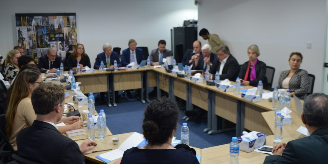 وفد من البرلمان الأوروبي يزور مركز المسبار للدراسات والبحوث