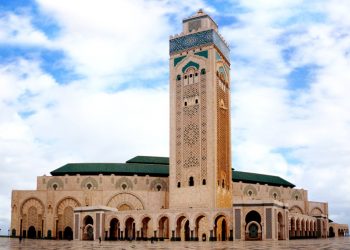 التدين الشعبي بالمغرب.. عندما يتقاطع الديني مع السياسي (1/3)