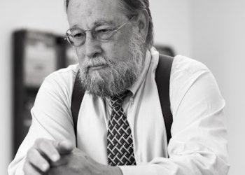 تاريخ من المكابدات للتخلص من ثقل العبودية